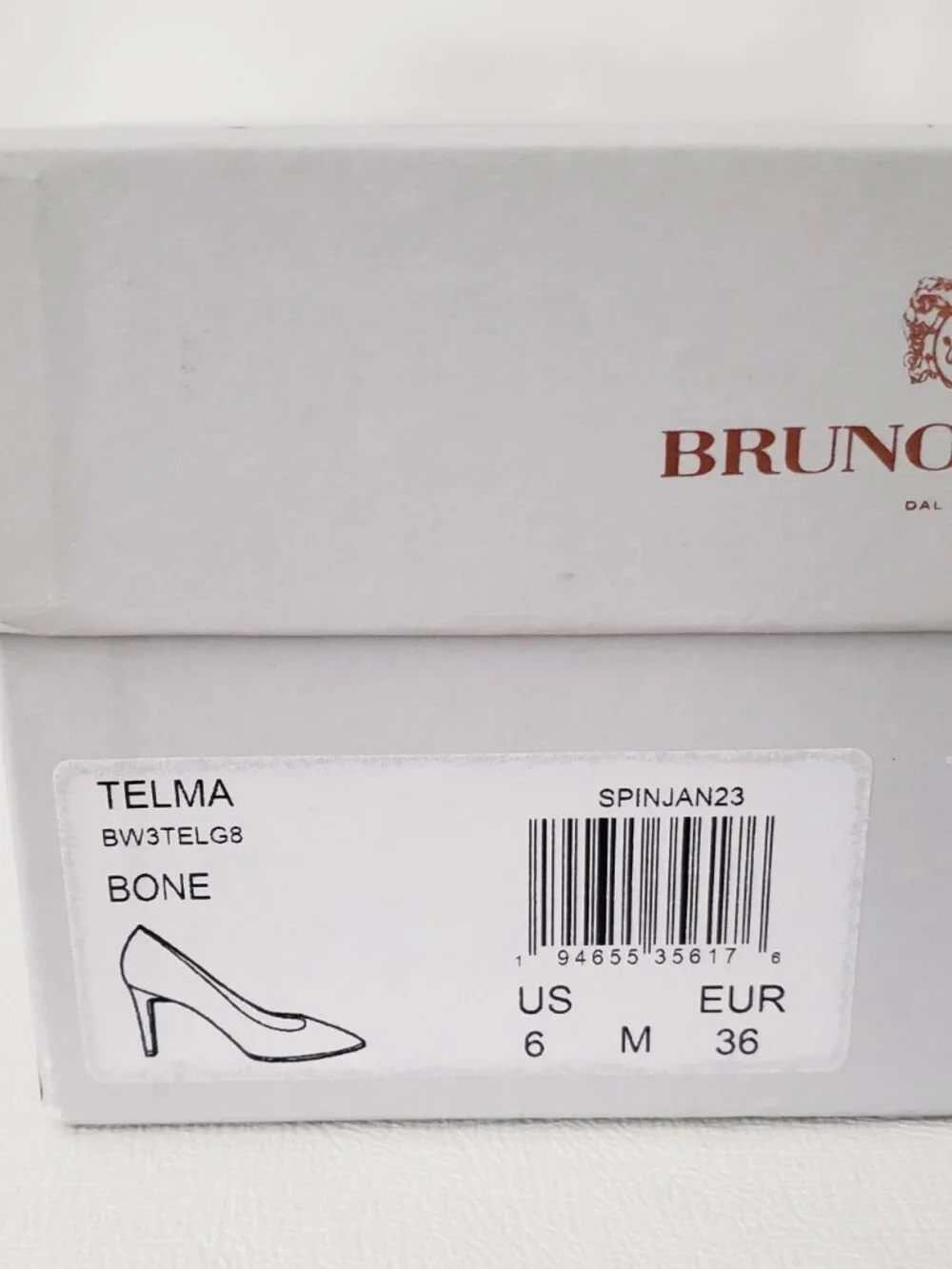 Bruno Magli Telma Bone Leather Pumps Made in Italy Pointed Toe Size 6